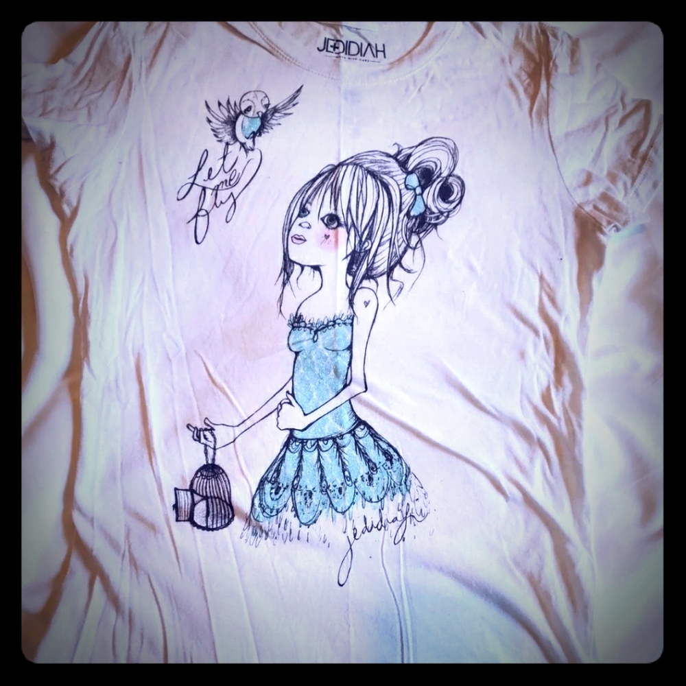 Jedidiah t shirt medium